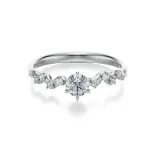 Pierścionek białe złoto z diamentami